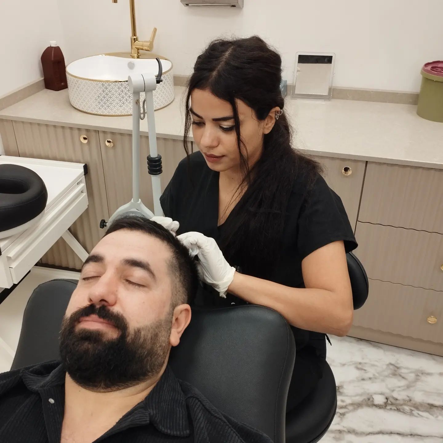 Tuğba Hair Transplant photo 4